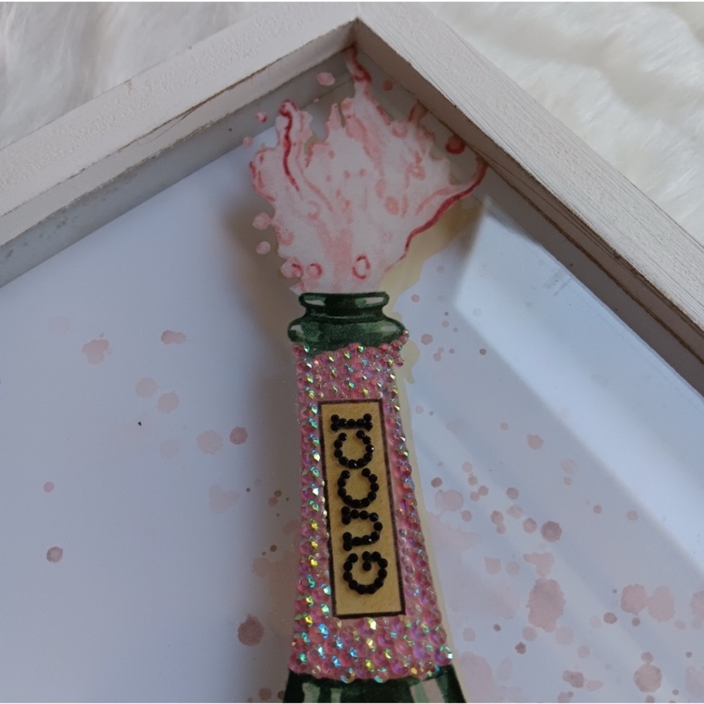 Gucci Shadow Box Wall Decor - Picture 4 of 10